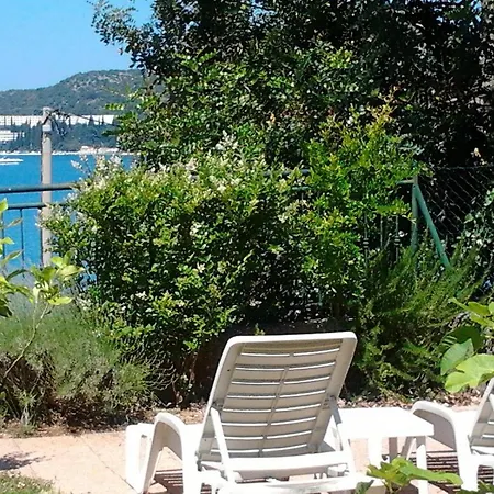 Seaside Holiday House 14477 بيت للعطل *