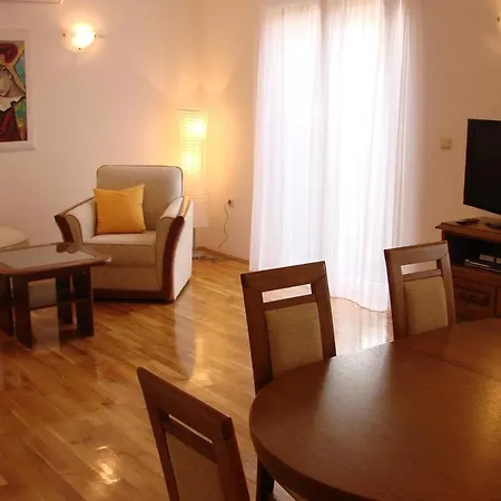 Seaside Holiday House 14477 سلانو